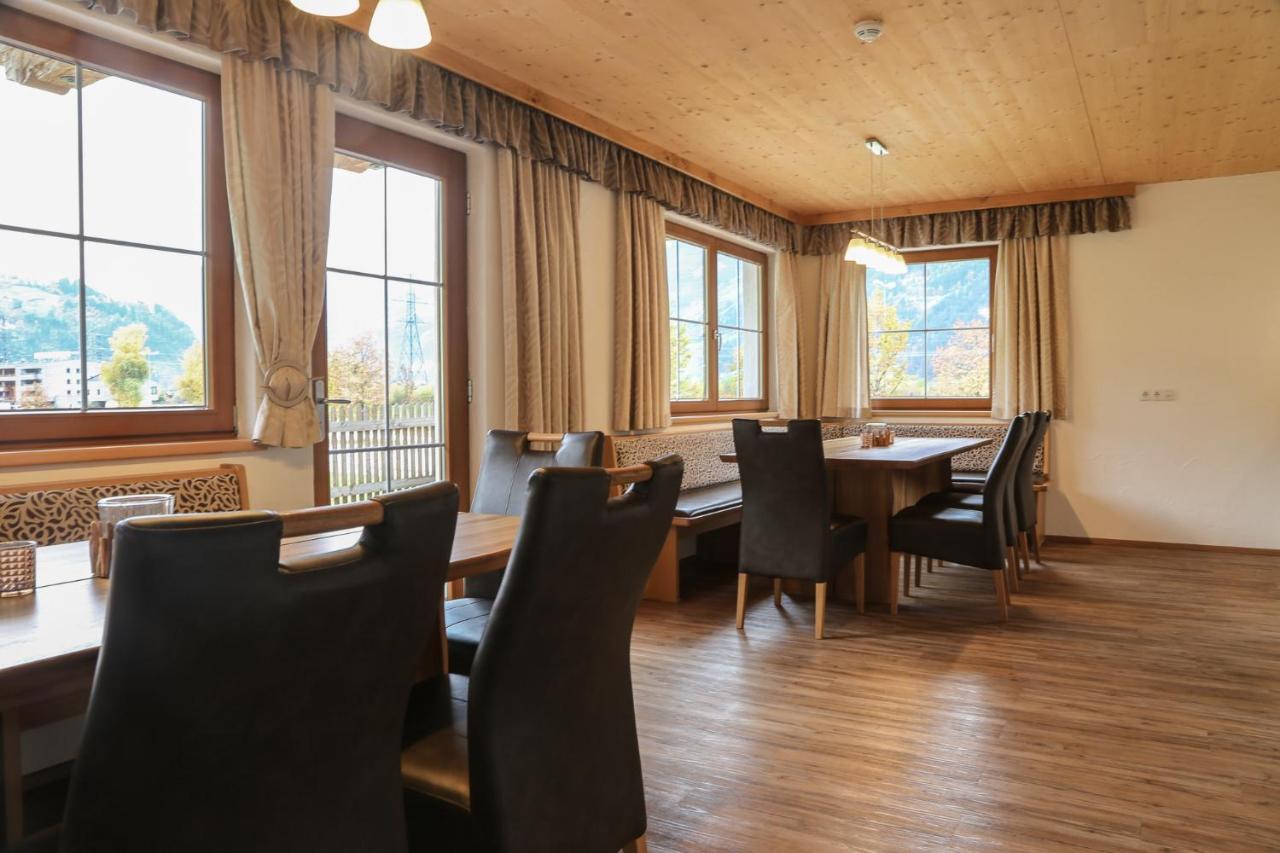 Chalets Hotter - Ferienhaus Mit E-Ladestation Zell am Ziller Kültér fotó